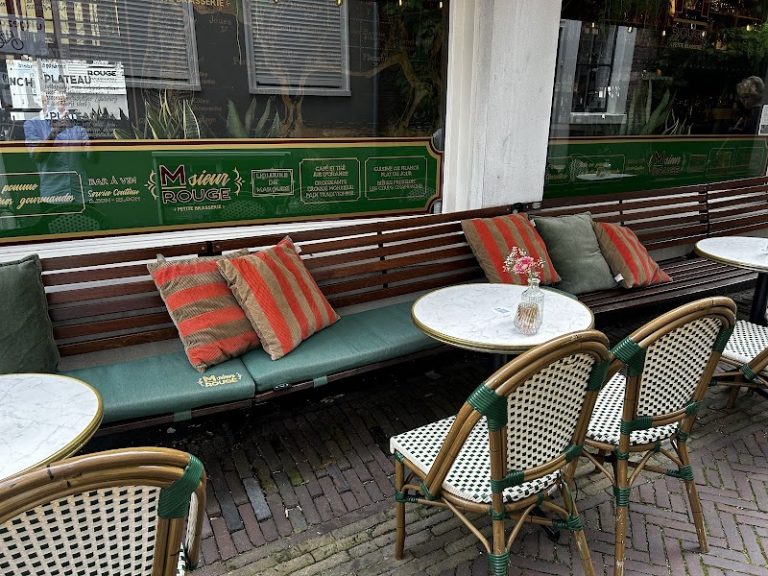 Monsieur Rouge — restaurant in Haarlem