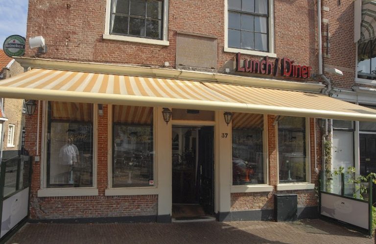 Eetlokaal In den Swarten Hondt — restaurant in Haarlem