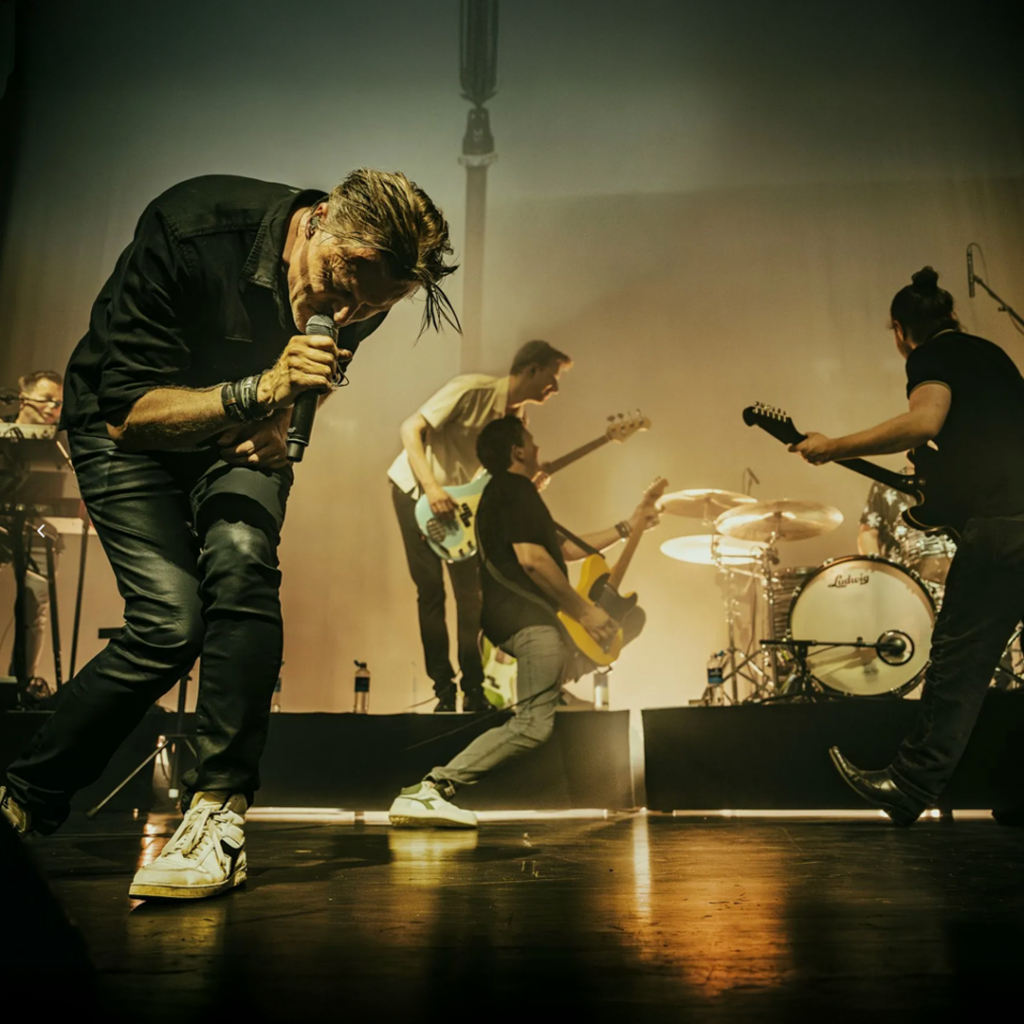 IOS – IsOokSchitterend – Clubtour 8 in Haarlem
