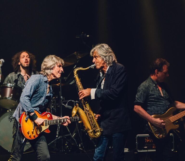 The Dire Straits Experience – The Long Highway Road — Muziek in Haarlem