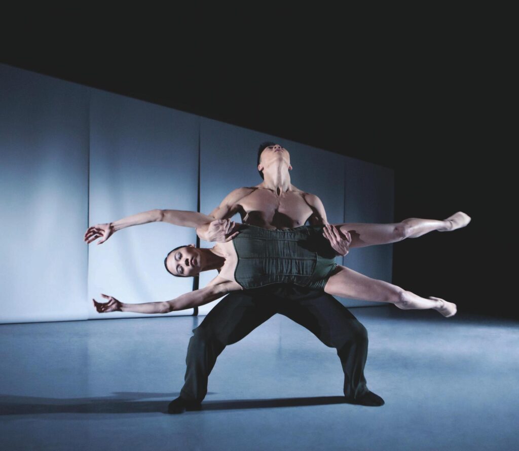 Nederlands Dans Theater | NDT 2 – Blast a Universe in Haarlem